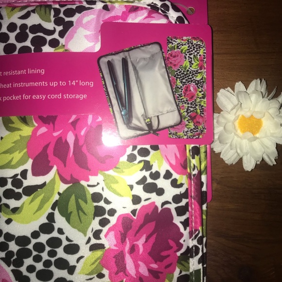 Modella Hot Tool Styling Curling Iron Travel Case Snow Leopard Floral Roses Bag - Picture 2 of 4